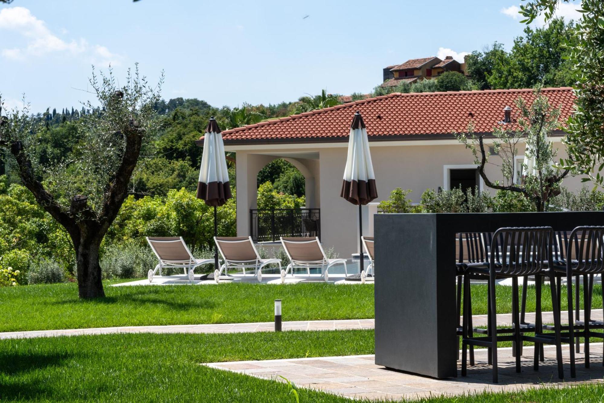 Villa Silvia Apartments San Felice del Benaco Exterior foto